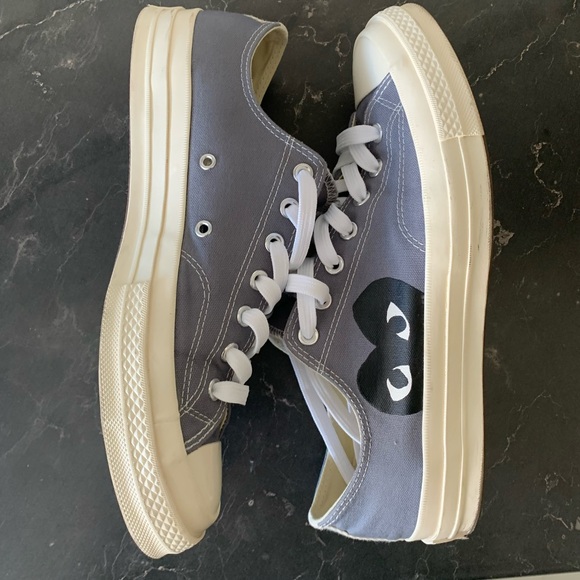 Converse x Comme des Garcons PLAY Chuck 70 Low Top - Picture 5 of 9